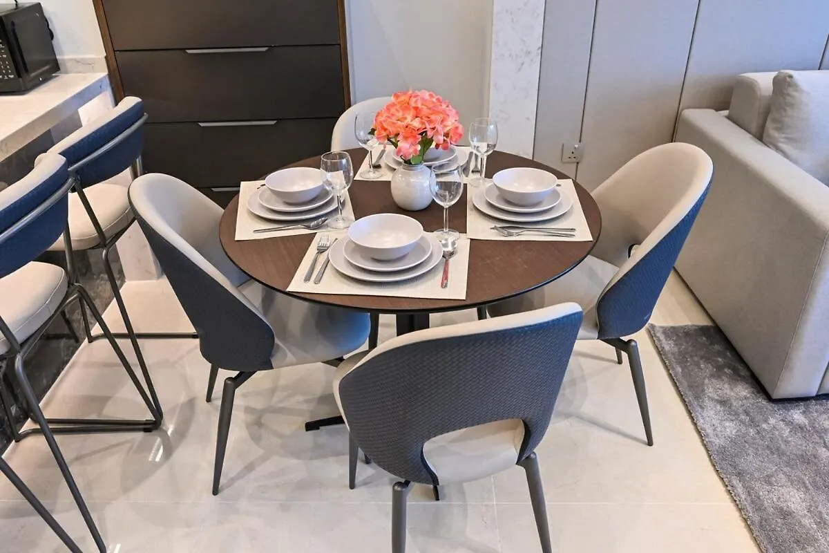 Stunning 2 Bdr Luxury Business Bay Apartment Dubai