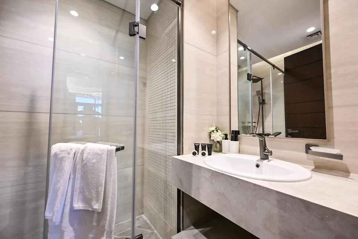 Stunning 2 Bdr Luxury Business Bay Apartment Dubai